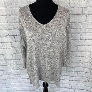 Olivia Rae pullover v-cut longsleeve sweater grey marble size small women